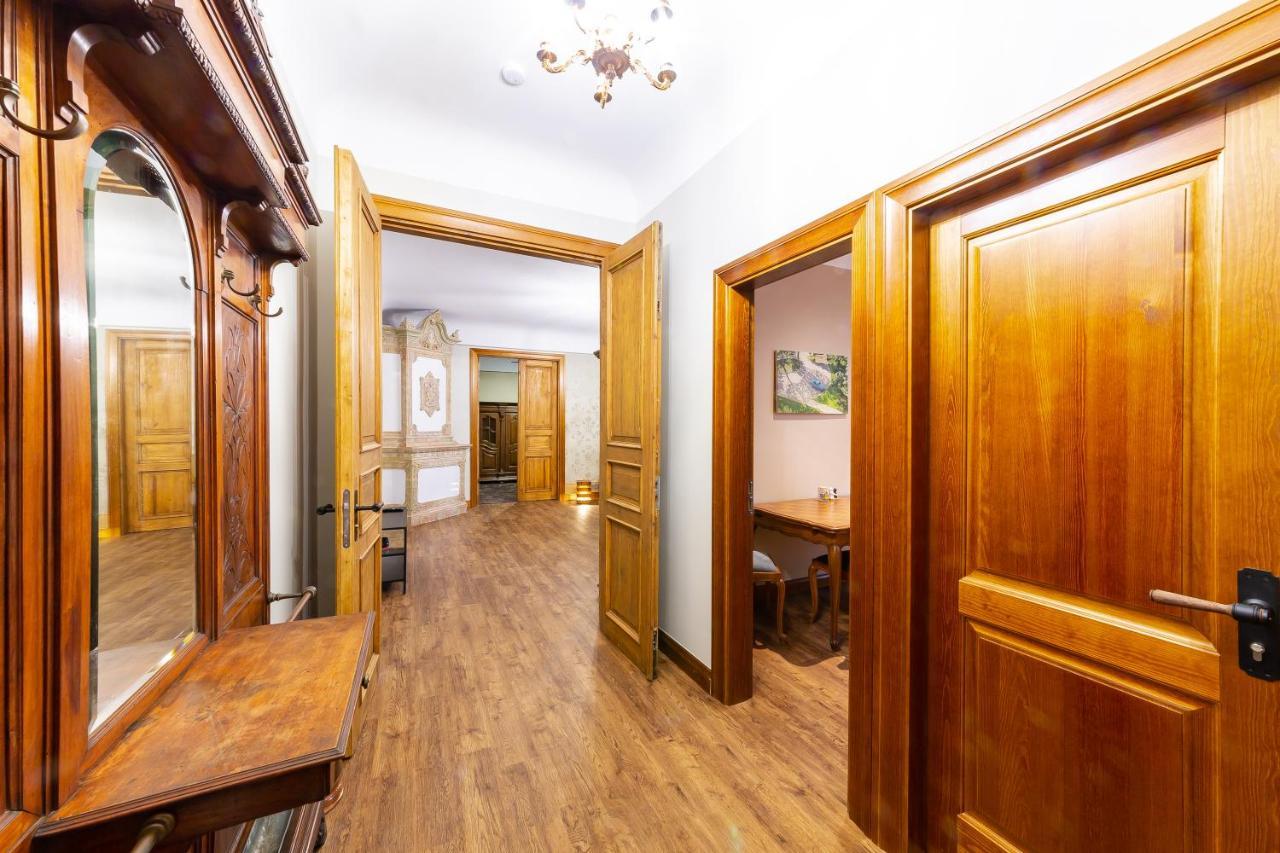 דירות ריגה Ancient Storie'S Ap 65Sqm Renovated Free Parking מראה חיצוני תמונה
